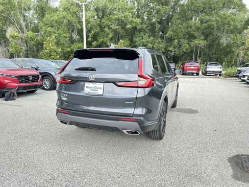 Used 2024 Honda CR-V Sport Touring image 6