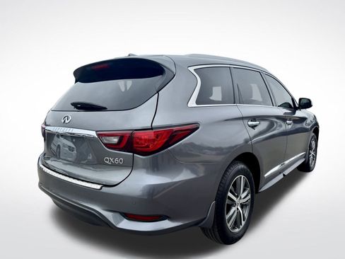 Used 2020 INFINITI QX60 Luxe w/ Essential Package image 10