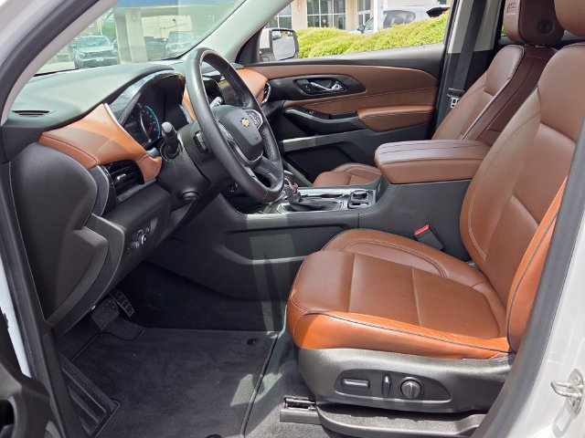 Used 2021 Chevrolet Traverse High Country FWD image 7