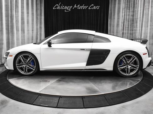 Used 2021 Audi R8 V10 performance w/ R8 Performance Design Package image 32