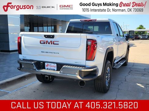 New 2026 GMC Sierra 2500 SLT w/ Max Trailering Package AWD/4WD image 3