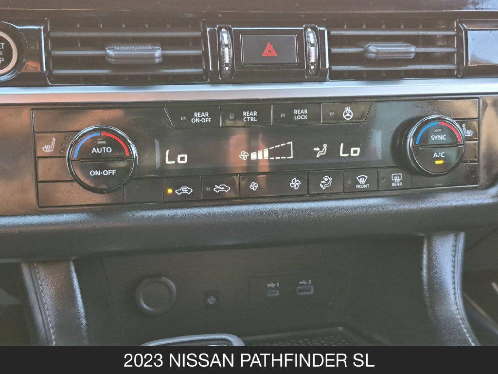 Used 2023 Nissan Pathfinder SL FWD image 23