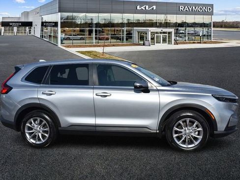 Used 2024 Honda CR-V EX image 2