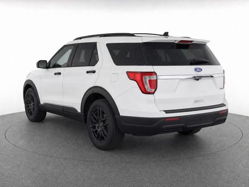 Used 2019 Ford Explorer 4WD image 3