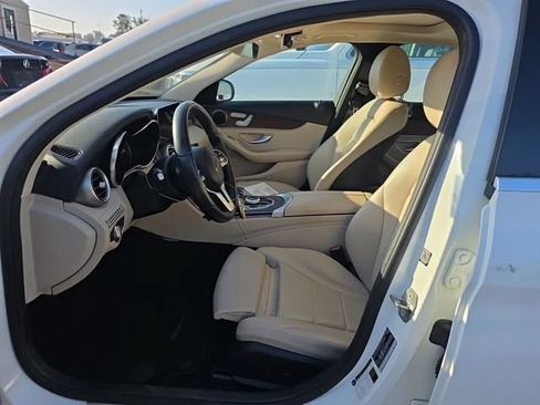 Used 2019 Mercedes-Benz C 300 Sedan image 3