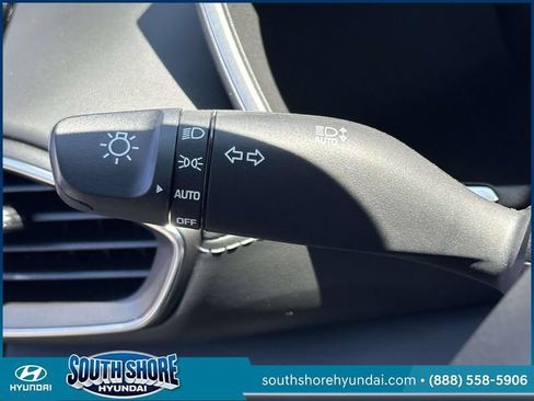 Certified 2023 Hyundai Santa Fe Limited AWD/4WD image 28