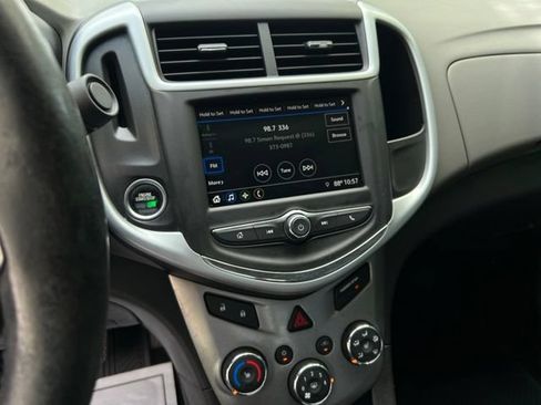 Used 2019 Chevrolet Sonic LT w/ Convenience Package FWD image 36