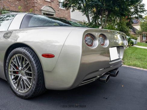Used 2000 Chevrolet Corvette Coupe RWD image 88