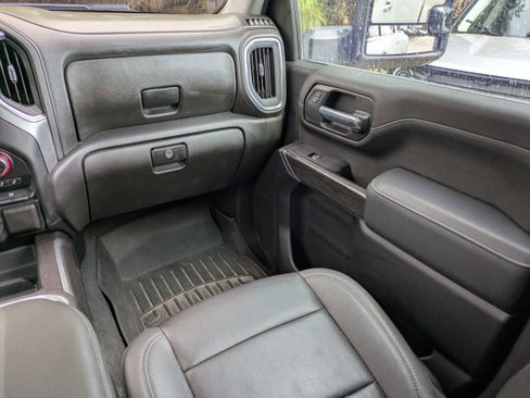 Used 2023 Chevrolet Silverado 3500 LTZ w/ LTZ Convenience Package image 16