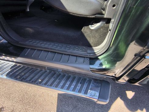 Used 2013 Ford F150 Lariat w/ Lariat Chrome Pkg image 22