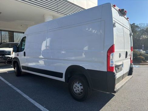 Used 2022 RAM ProMaster 2500 w/ Convenience Group image 3