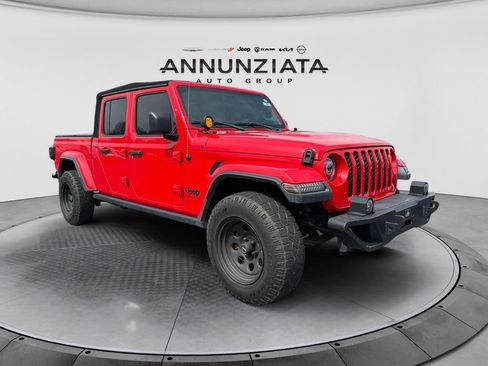 Used 2021 Jeep Gladiator Sport image 7