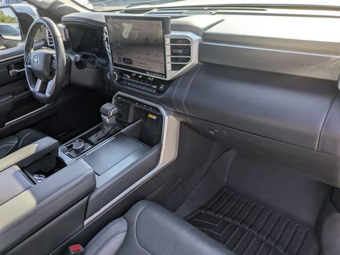 Used 2022 Toyota Tundra Platinum w/ Advanced Package AWD/4WD image 34