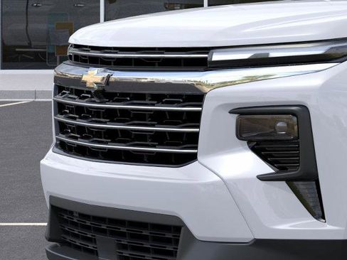 New 2026 Chevrolet Traverse LT w/ Driver Confidence Package FWD image 56