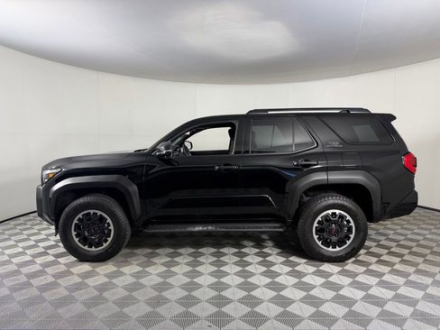 Used 2025 Toyota 4Runner TRD Off-Road AWD/4WD image 10