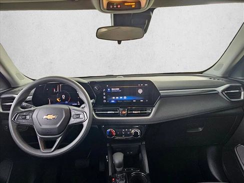 Used 2025 Chevrolet TrailBlazer LT image 21