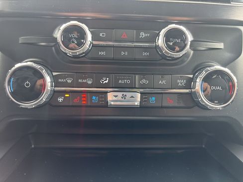 New 2026 Ford F350 Lariat w/ Chrome Package image 27