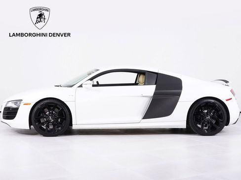 Used 2011 Audi R8 V10 AWD/4WD image 2