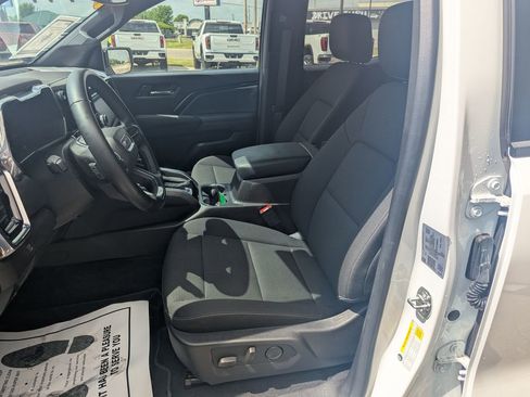 Used 2024 GMC Canyon Elevation w/ Convenience Package RWD image 20