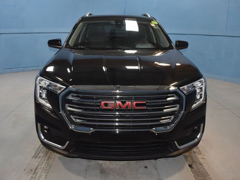 Used 2022 GMC Terrain SLT image 24