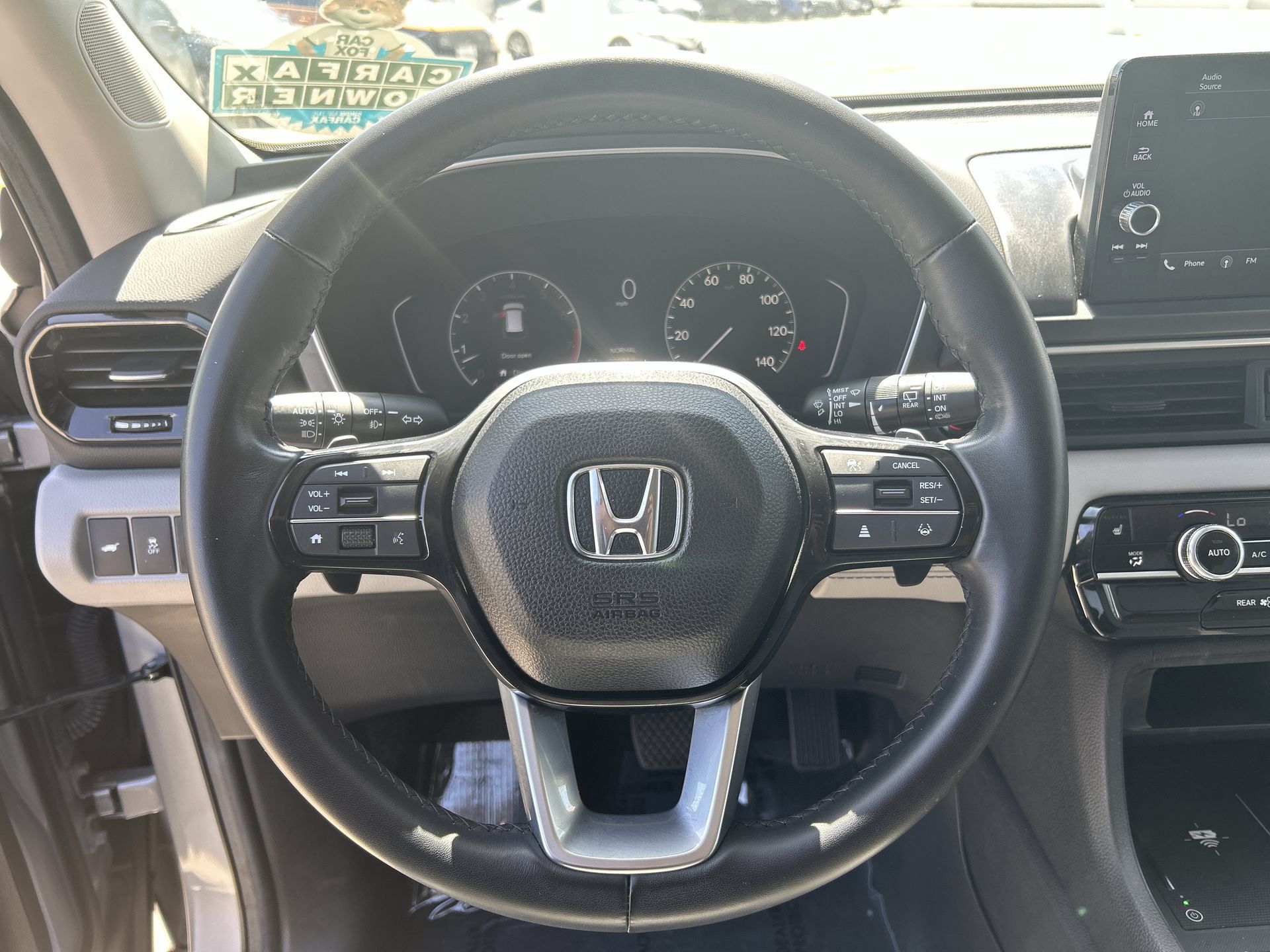 Used 2024 Honda Pilot EX-L image 11