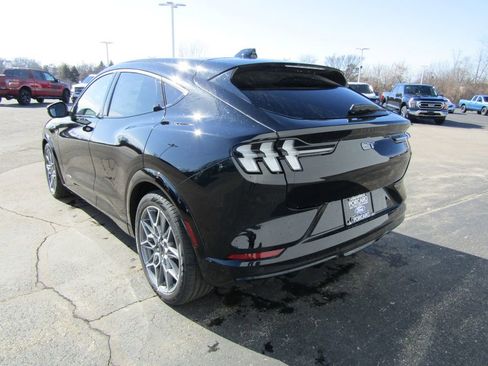 New 2026 Ford Mustang Mach-E GT image 5