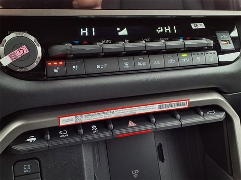 New 2026 Toyota Tundra Platinum AWD/4WD image 14
