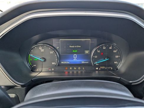 Used 2021 Ford Escape SEL image 16