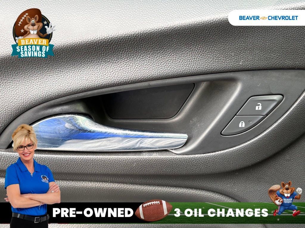 Used 2021 Chevrolet Equinox LT FWD image 32