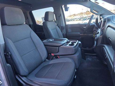 Used 2019 Chevrolet Silverado 1500 LT image 8