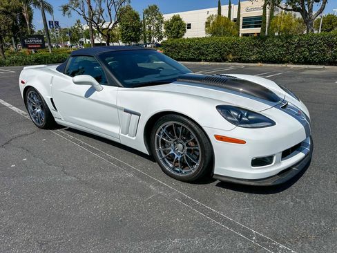 Used 2013 Chevrolet Corvette Grand Sport w/ 4LT Preferred Equipment Group RWD image 1