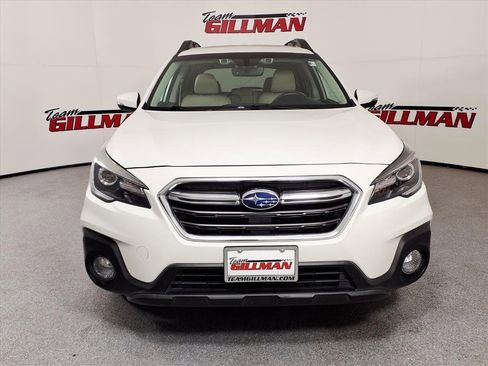 Used 2019 Subaru Outback 2.5i Limited image 2