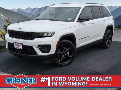 Used 2023 Jeep Grand Cherokee Altitude