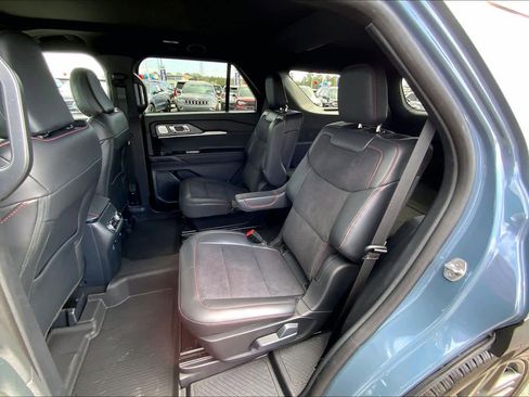 Used 2025 Ford Explorer ST w/ Sun And Sound Package image 21