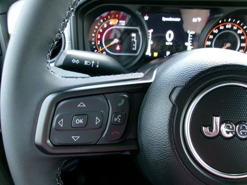 New 2026 Jeep Wrangler Unlimited Sport image 10