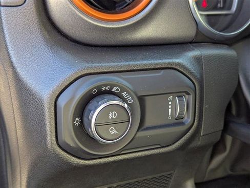 Used 2023 Jeep Gladiator Mojave w/ Trailer Tow Package image 6