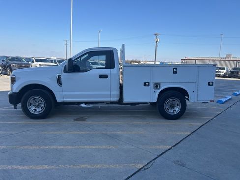 Used 2018 Ford F250 XL image 6
