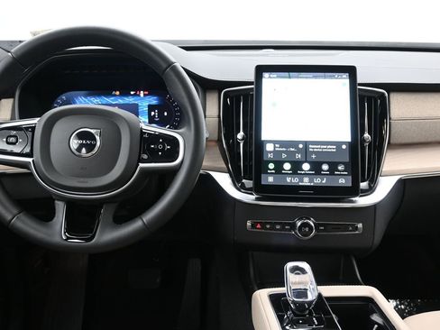 New 2026 Volvo XC90 B6 Plus w/ Protection Package Premier AWD/4WD image 12