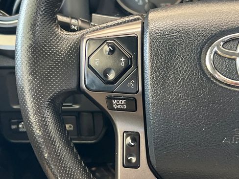 Used 2018 Toyota Tacoma TRD Off-Road w/ Technology Package RWD image 25