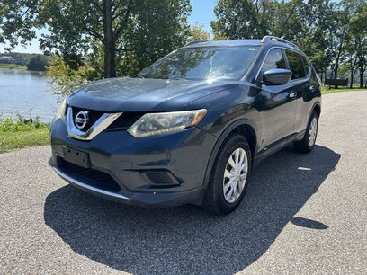Used 2016 Nissan Rogue S w/ S Family Package
