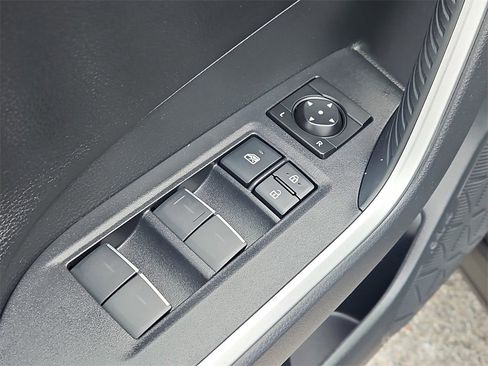 Used 2024 Toyota RAV4 XSE image 32