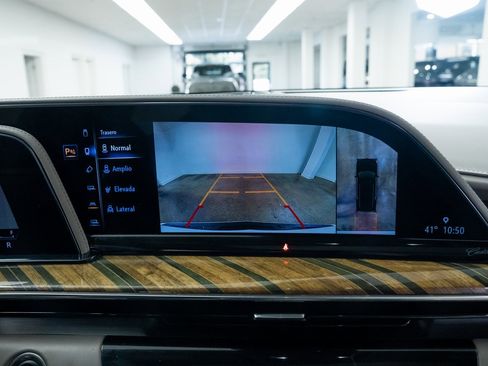 Used 2021 Cadillac Escalade ESV Sport Platinum w/ LPO, ONYX Package image 13