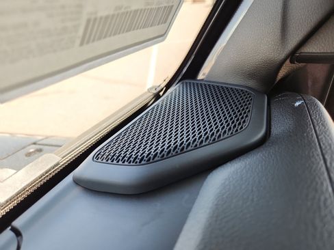 New 2025 Jeep Gladiator Willys image 28