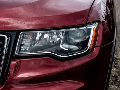 Used 2018 Jeep Grand Cherokee Limited w/ Trailer Tow Group IV image 7