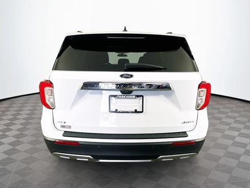 Certified 2023 Ford Explorer XLT w/ Equipment Group 202A AWD/4WD image 10