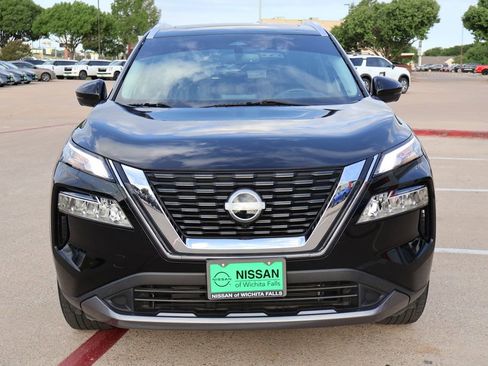 Used 2023 Nissan Rogue SL FWD image 4