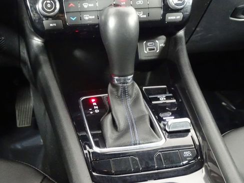 Used 2022 Jeep Compass Latitude image 37