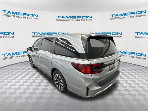 New 2026 Honda Odyssey EX-L image 3