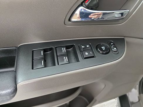 Used 2015 Honda Odyssey EX-L image 26