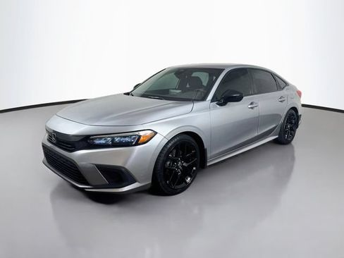 Used 2023 Honda Civic Sport image 5